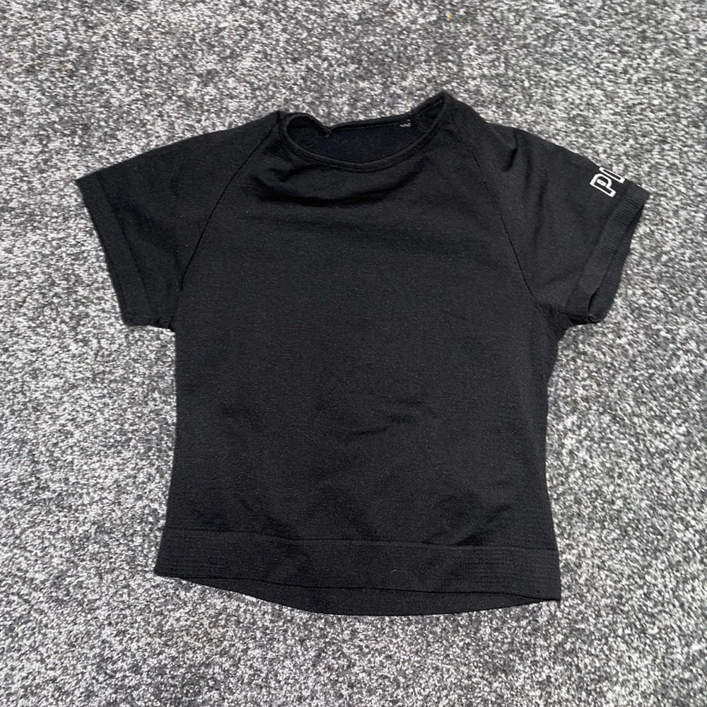 Women’s Pink active wear black backless t shirt